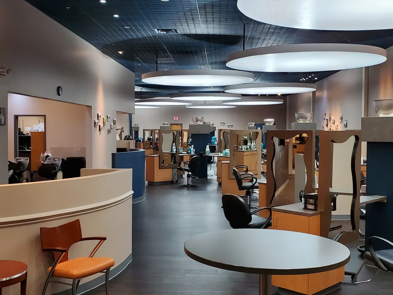 Michael's Salon Interior